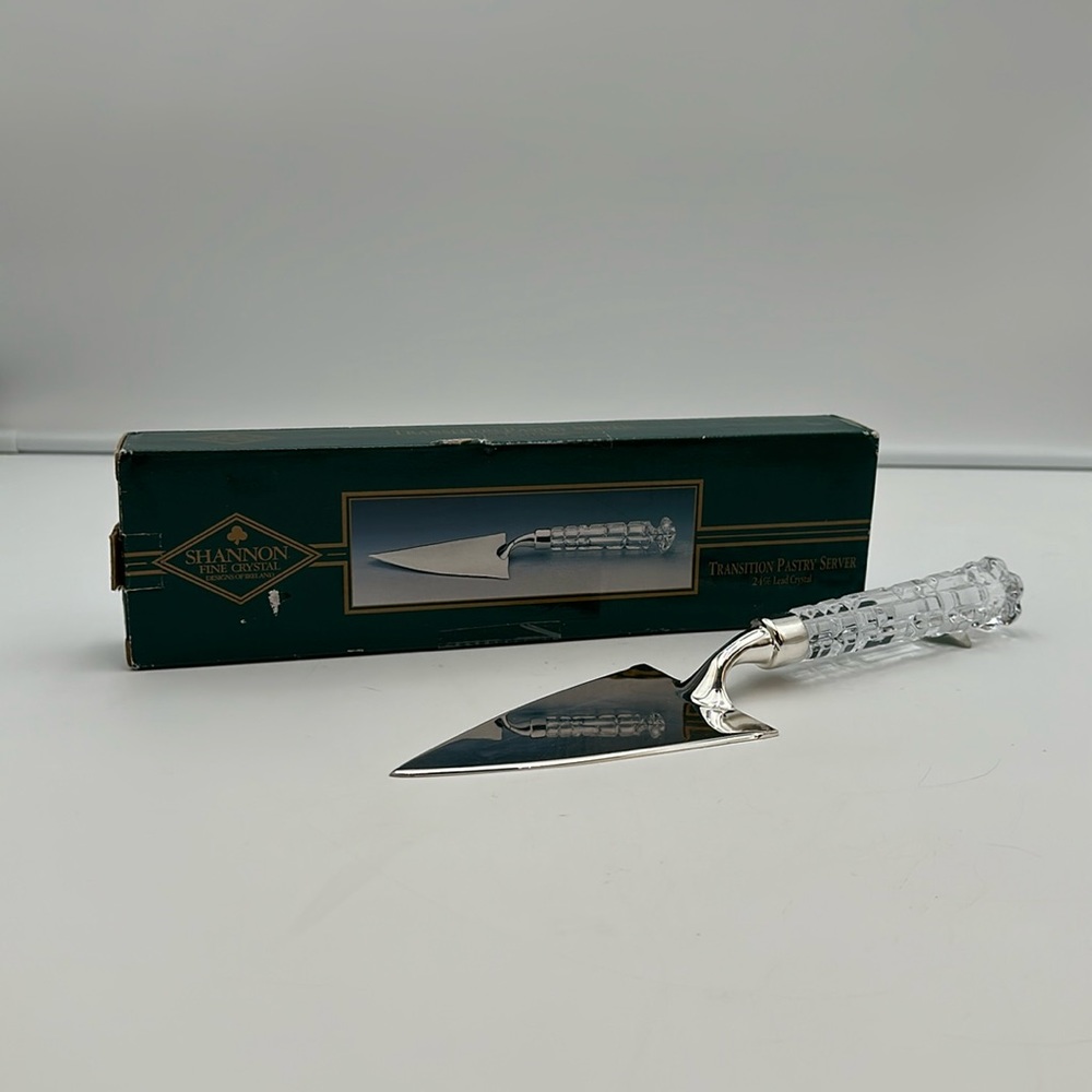 Shannon Fine Crystal Ireland Transition Pastry Server Lead Crystal in Box